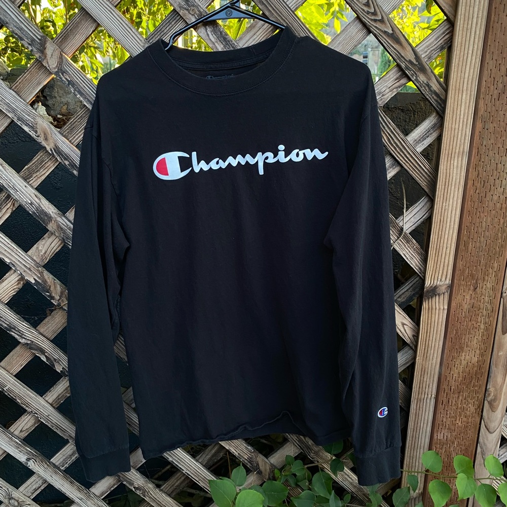 Champion Logo T Shirt Longsleeve Men’s Size L in Black